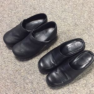 Dansko 41 Clogs bundle